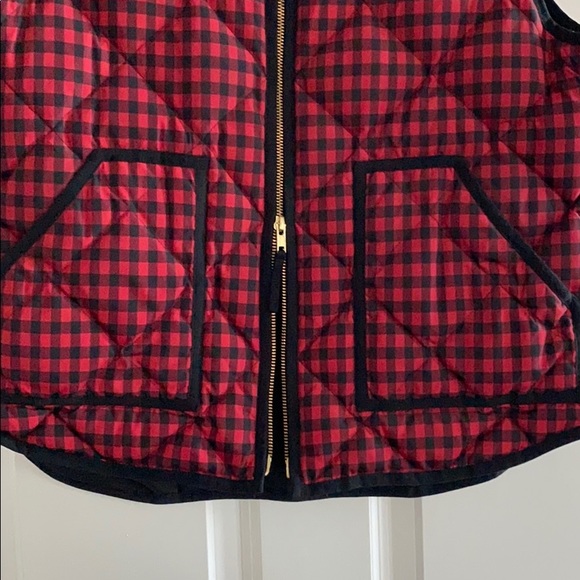 j.crew puffer vest - Picture 2 of 7
